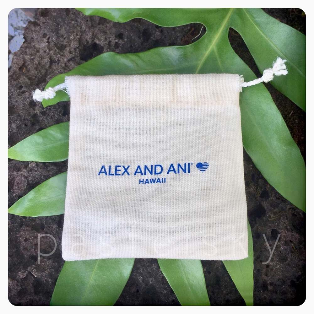 🆕 ALEX & ANI hawaii lei aloha bangle set LIMITED - Picture 7 of 7